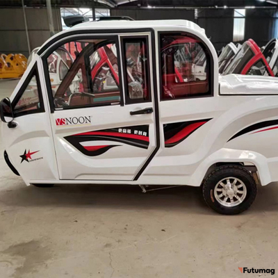 Трицикл GreenCamel Шторм Пикап (60V 1500W) белый с крышкой