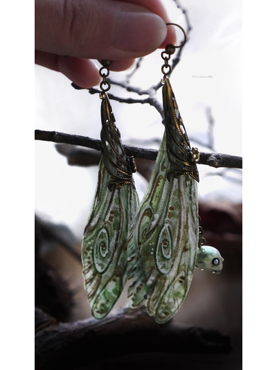 Серьги-крылья "Ветер Мглистой Гавани" из шёлка с кристаллами