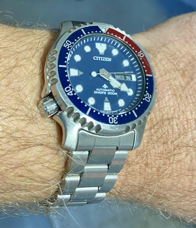 Наручные часы Citizen NY0086-83L