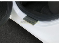 Накладки на пороги для Ford Fiesta 2015-