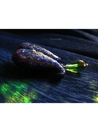 Цветок с Планеты Сокровищ. Брошь-цветок в авангардном стиле