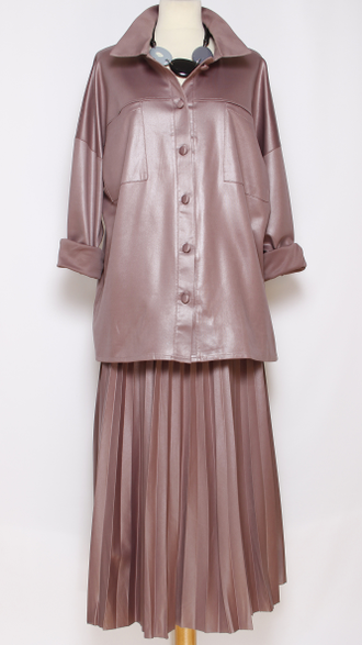 КОСТЮМ ТРИКОТАЖНЫЙ "Юбка плиссе" бежевый р.54