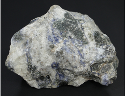 Содалит в породе, необработанный "дикий" образец, Россия (120*110*63 мм, 822 г) №19365