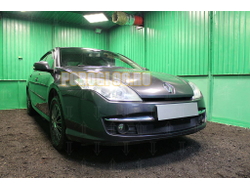 Защита радиатора Renault Laguna III (лифтбек) 2007-2011 (кроме 2.0) black