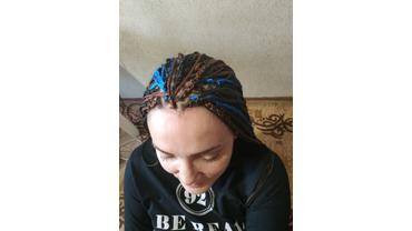 Афрокосы зизи прямы цветные плетение Краснодар работа домашней мастерской Ксении Грининой 1