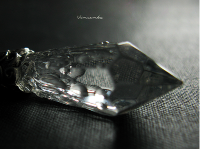 Ледяной кристалл. Кулон с кристаллом в стиле фэнтези