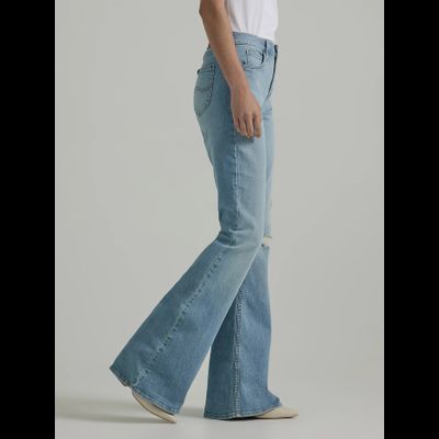 Джинсы Lee® Women's Legendary Flare Jean