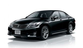 Toyota Crown XIII S200 2008-2012