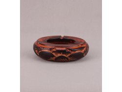 Модель № W145: пепельница резная из дерева суар