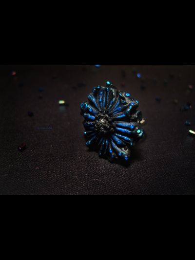 Кольцо-цветок в стиле фэнтези "Ночная магия"