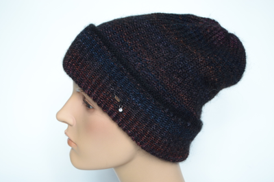 Вязаная шапка с отворотом разноцветная черная Vizio Италия 8009 CRY