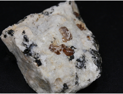 Циркон (кристаллы в породе), Россия, Южный Урал (35*31*14 мм, 20 г) №26068