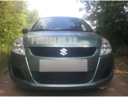 Защита радиатора Suzuki Swift 2010-2013 chrome