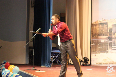 ВЕДУЩИЙ АНДРЕЙ