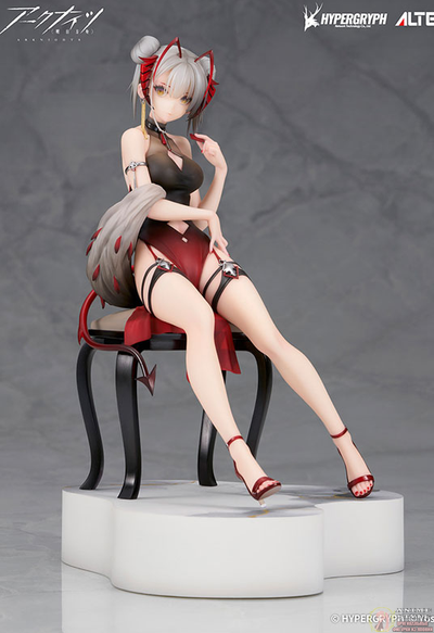 Фигурка 1/7 Дабл-ю (W Gala Night Ver.)