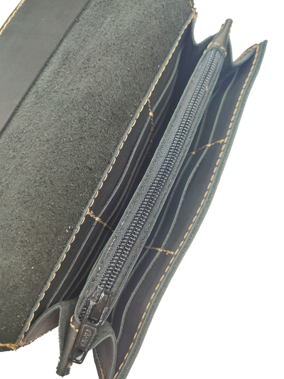 Портмоне-клатч из кожи черного цвета