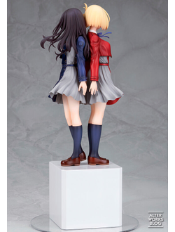 Фигурка 1/8 Такина Иноуэ и Тисато Нисикиги (Takina Inoue и Chisato Nishikigi Alter)