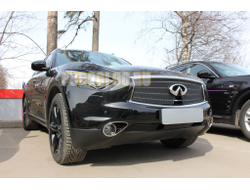 Защита радиатора Infiniti FX37 II 2012-2013/QX70 2013- black верх с вырезом под камеру PREMIUM