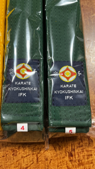 Пояс для каратэ с вышивкой Федерации IFK