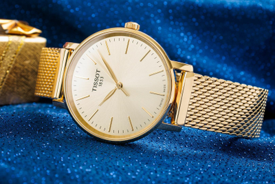 Швейцарские часы Tissot T143.210.33.021.00