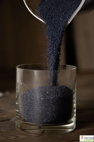 Набор цветных свечей: чёрные "Графит" - 1кг;  красные "Терракот" - 1кг; бежевые "Бежевый" - 1кг