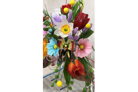 Фото от Рано. Работы ее учеников. Использован молд Краспедия, Серединки адониса, Мускари