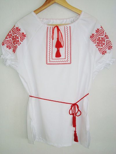 Блузка с вышивкой "Славянушка"  Орнамент "Спарыш".