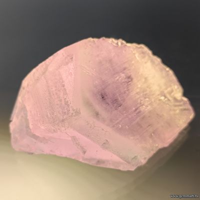 Кунцит (разн. сподумен). Афганистан. 71*55*40мм