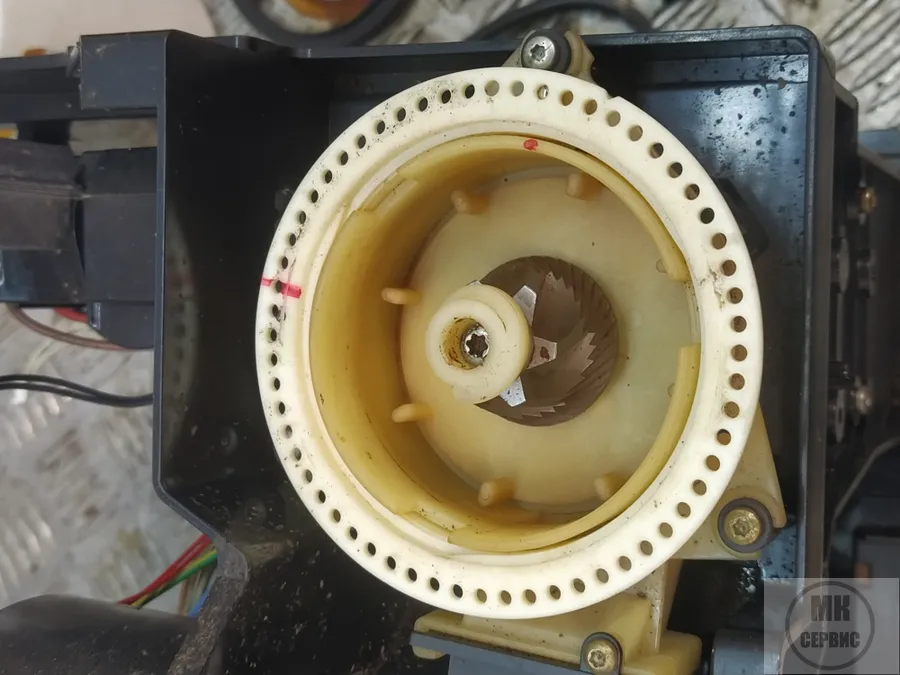 Кофемолка после чистки