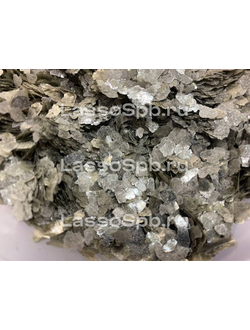 Слюда натуральная Флогопит 2.5-5 мм 1 кг