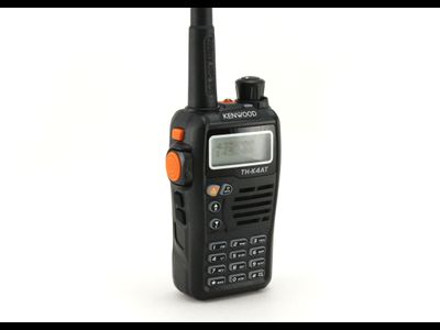 Рация Kenwood TH-K4AT Dual Band VHF+UHF (136-174MHz/400-470MHz), 8W, 3000mAh Li-ion, с гарнитурой