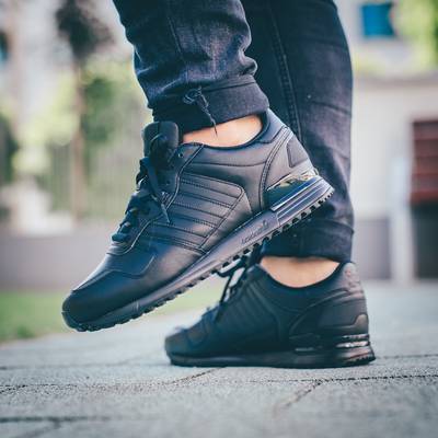 All black 700 hot sale