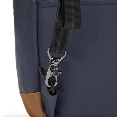 Рюкзак Pacsafe Go 25L Coastal Blue