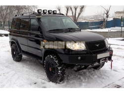 Передний силовой бампер без дуг серии Трофи на УАЗ Патриот, УАЗ Пикап 2005- (02.003.07)