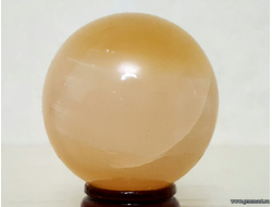 Мраморный оникс (кальцит), шар. Иран. Около 49мм.