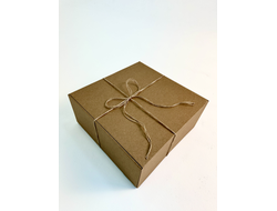 Огромная подарочная коробка GILEV 45х45х20см с наполнителем и декоративной веревкой