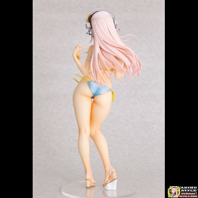 Фигурка 1/4.5 Сонико (Super Sonico Summer Vacation ver.)