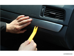 Набор демонтажа пластиковых деталей салона автомобиля