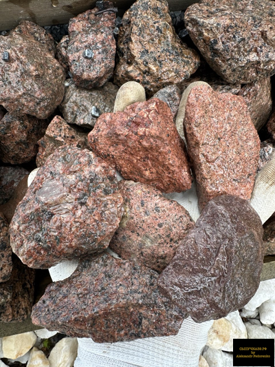 красный гранитный щебень
