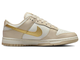 Купить Кроссовки Nike Dunk Gold Swoosh бело-бежевые DX5930-001