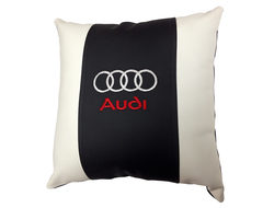 Подушка с логотипом  AUDI
