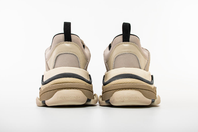 Кроссовки Balenciaga Triple S Sneaker Vanille