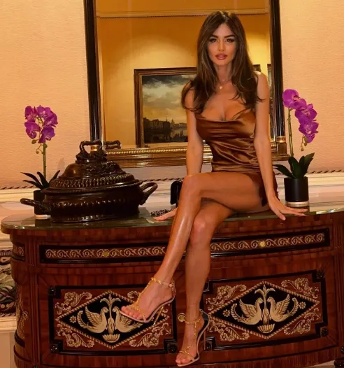 Ночная высокооплачиваемая работа для девушек.