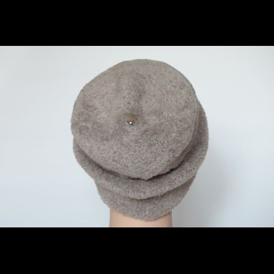 Вязаная женская шапка зимняя Vizio Италия 6962 бежевая