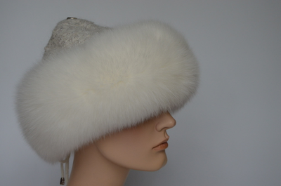 vyazanaya-shapka-s-mekhovoy-otdelkoy-vizio-italiya-1024-belaya