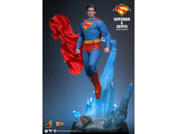 ПРЕДЗАКАЗ - Супермен (Дэвид Коренсвет, "Супермен" 2025 г)  - Коллекционная ФИГУРКА 1/6 Superman & Krypto (MMS812) -  Hot Toys ?ЦЕНА: 39800 РУБ.?