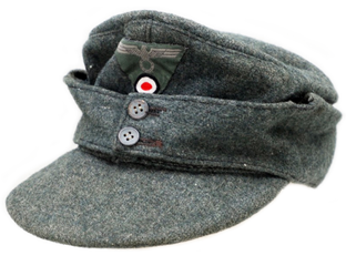 Головные уборы - Кепи