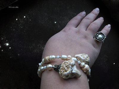 Браслет в стиле арт-нуво с овечкой и барашком