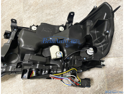 Фары Toyota Land Cruiser 200 черные Executive (GBT)