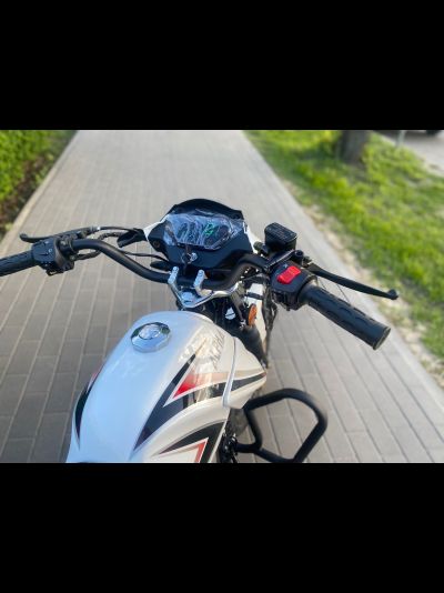 Мопед Millenium RS 12 белый